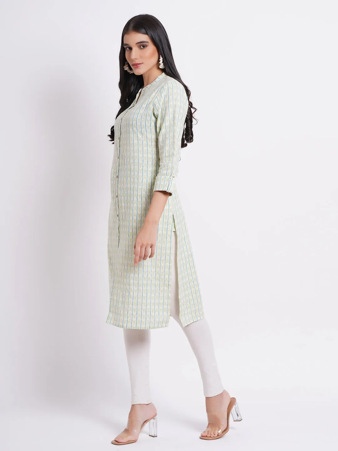 Casual Wear Printed Straight Kurti with Metal Buttons