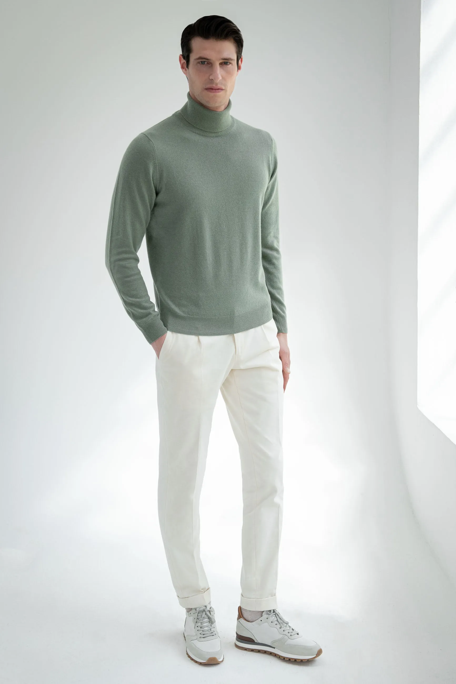 Sage cashmere turtleneck – Made in italy